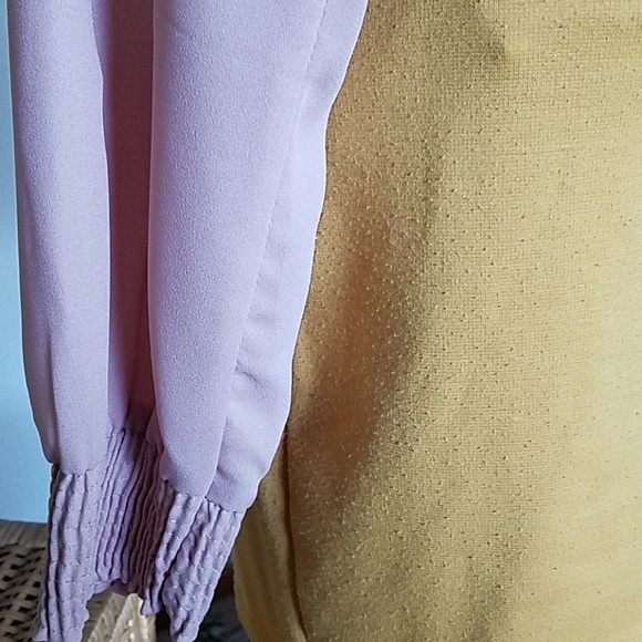 hippie laundry ruffle pink top. - Picture 3 of 6